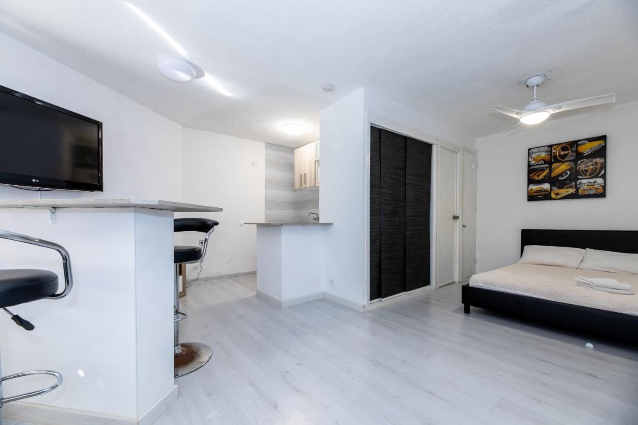 Apartament Bright Studio With The Seaview And Swimming Pool La Manga del Mar Menor Zewnętrze zdjęcie
